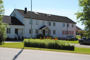 Grong Gård Guesthouse
